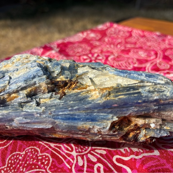 Beautiful Raw Blue Kyanite - Picture 4 of 12